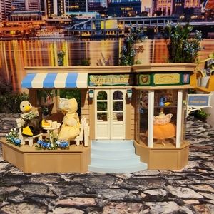 Calico Critters vintage Sylvanian market bundle